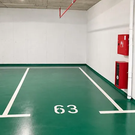 Premium & Free Garage Podgorica